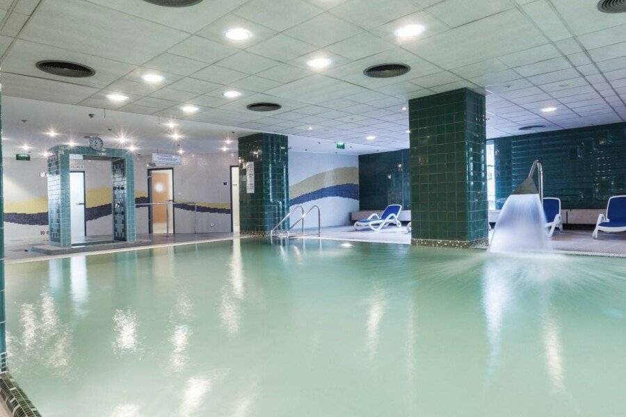 Danubius Hotel Arena indoor pool,spa