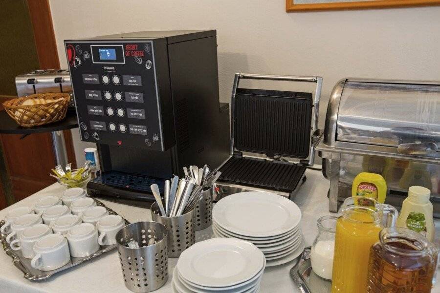 HELIOS Hotel Apartments breakfast