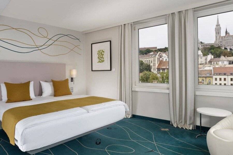 Park Plaza Budapest hotel bedroom,ocean view