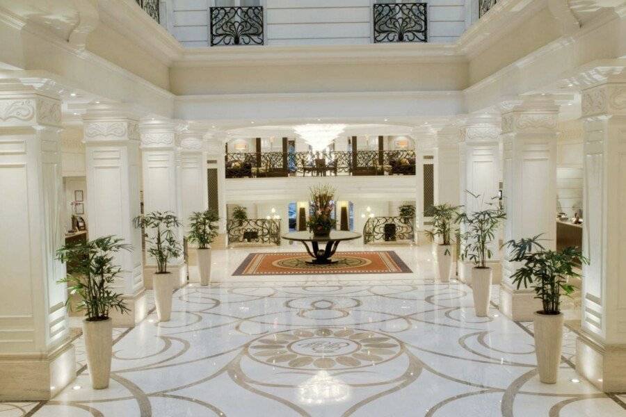 Corinthia lobby