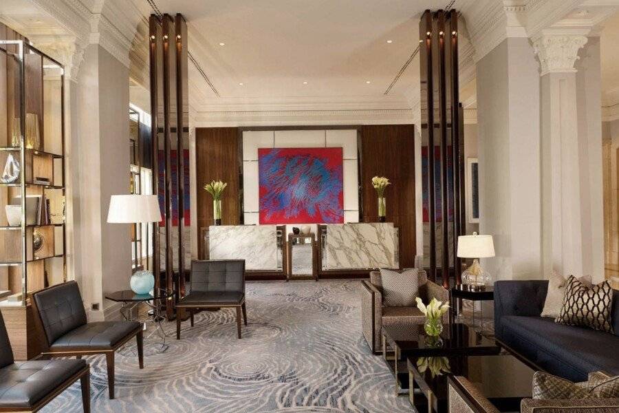 The Ritz-Carlton, lobby