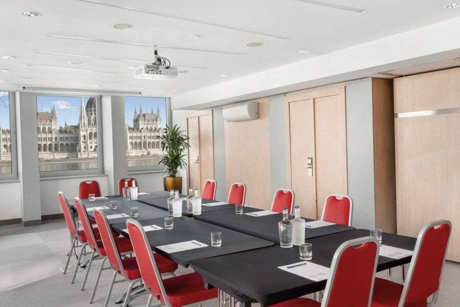 Novotel Danube conference room,meeting room,ocean view