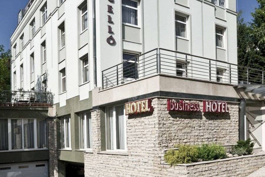 Jagelló Business Hotel facade