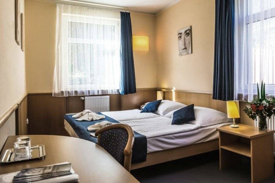 Jagelló Business Hotel hotel bedroom