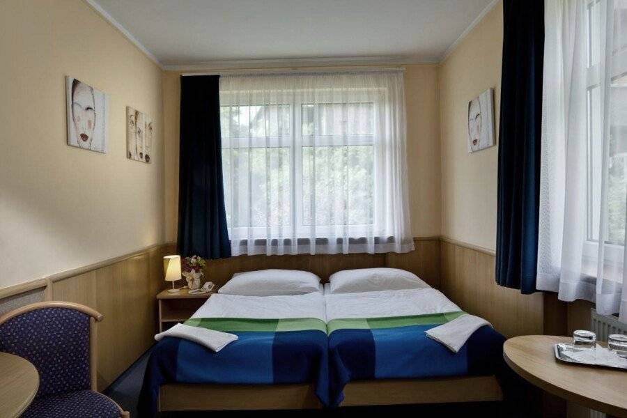 Jagelló Business Hotel hotel bedroom