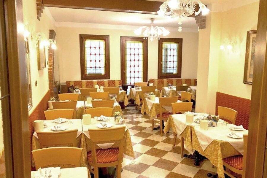 Hotel Fontana restaurant