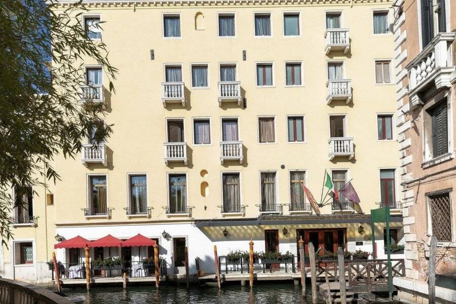 Baglioni Hotel Luna - The Leading Hotels of the World facade,restaurant