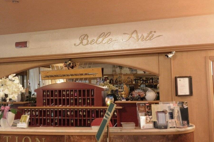 Hotel Belle Arti lobby,front desk