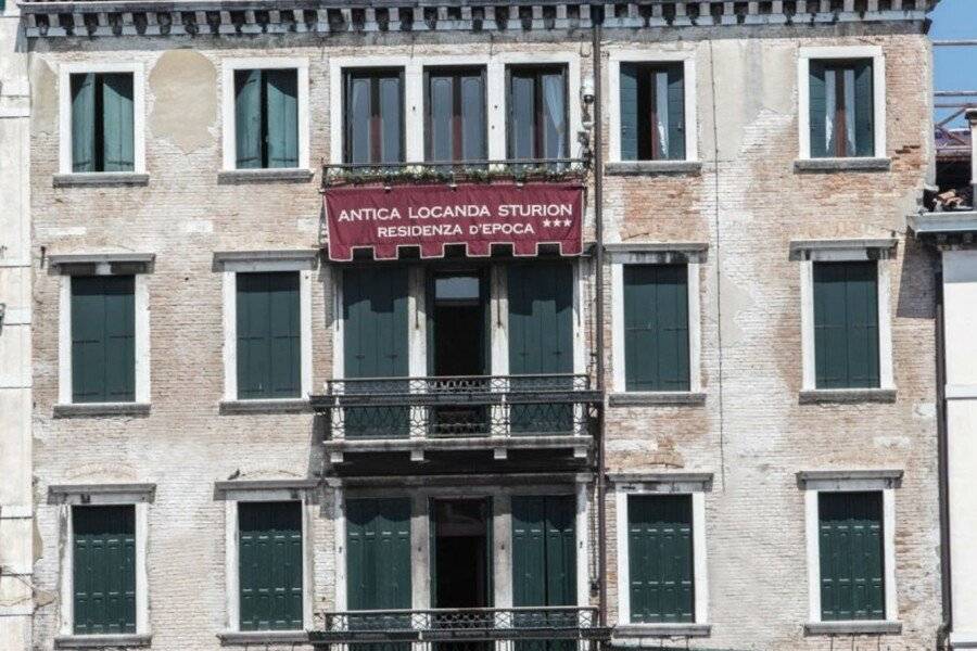 Antica Locanda Sturion Residenza d'Epoca facade