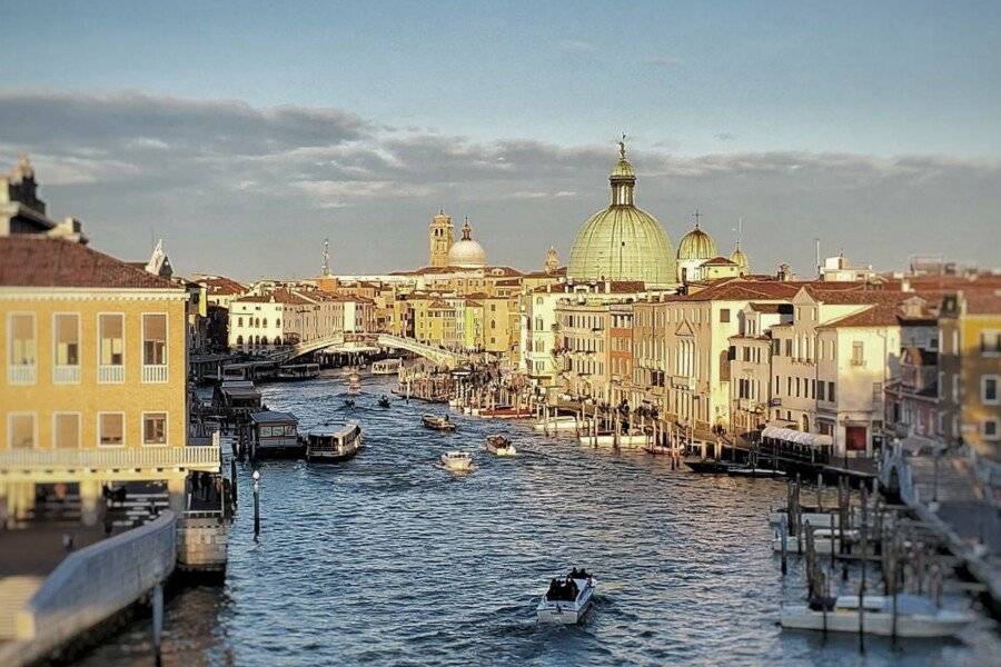 Hotel Santa Chiara 