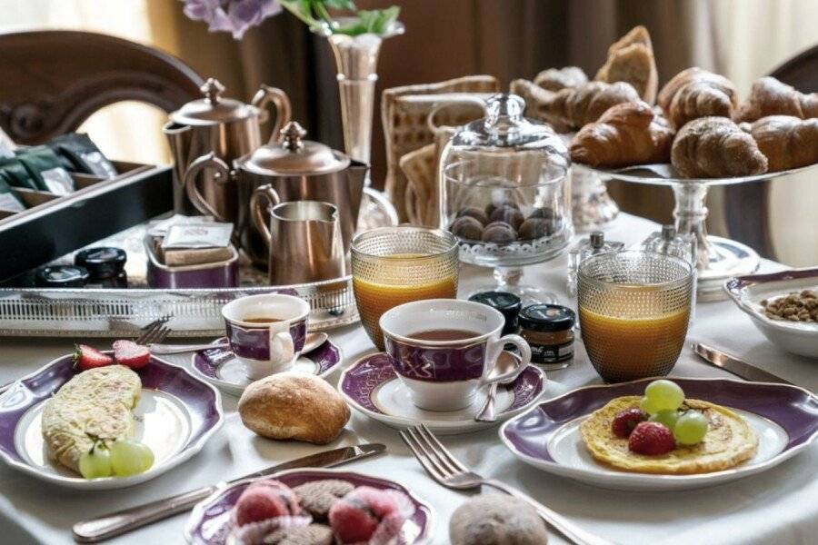 Excess Boutique Hotel & Private Spa - Adults Only breakfast