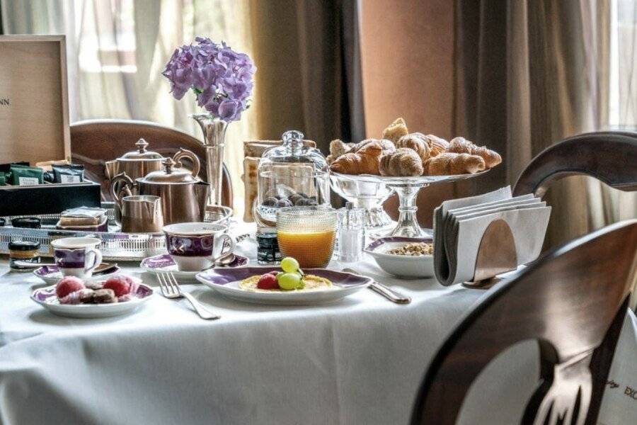 Excess Boutique Hotel & Private Spa - Adults Only breakfast