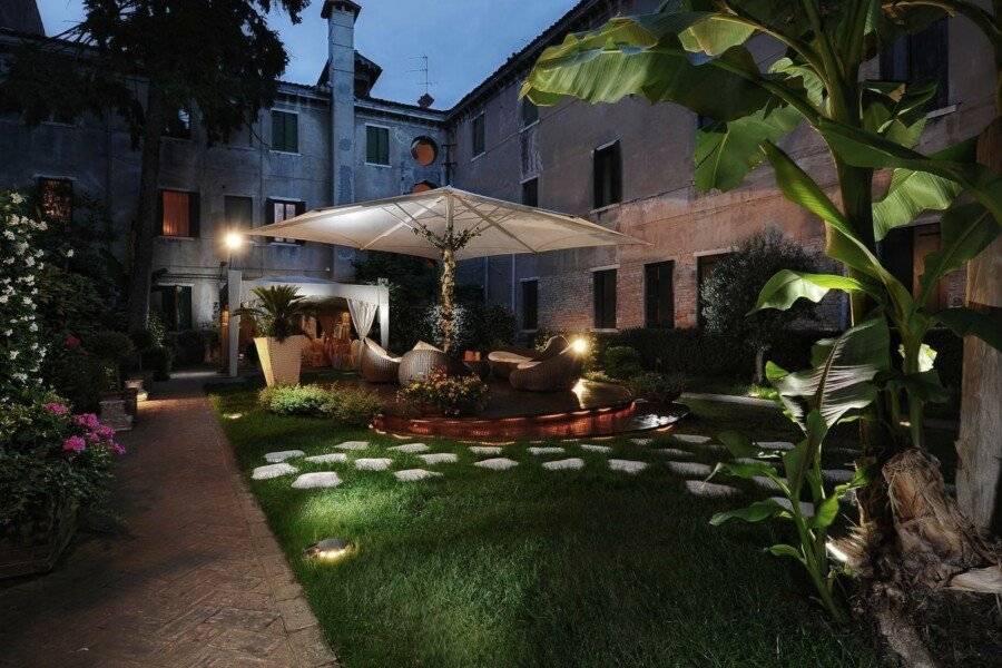 Hotel Abbazia garden