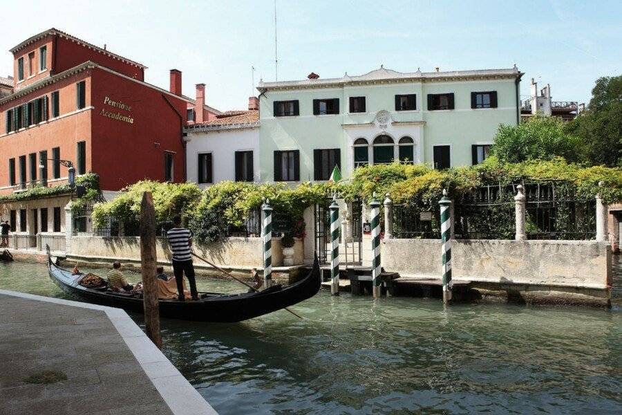 Pensione Accademia - Villa Maravege 