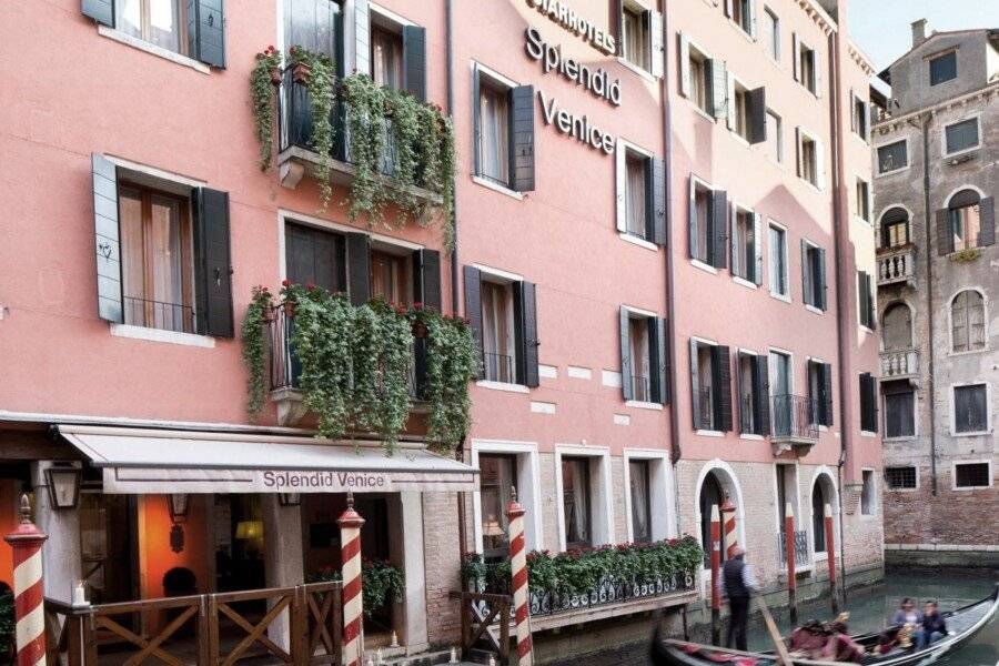 Splendid - Starhotels Collezione facade