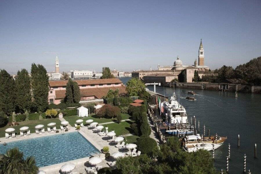 Hotel Cipriani, A Belmond Hotel, outdoor pool,ocean view,garden