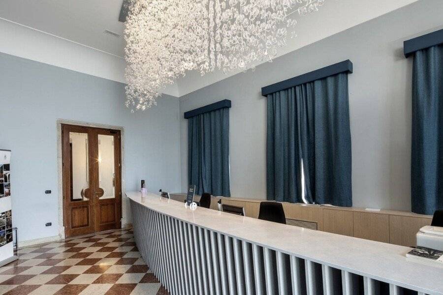 Isola di San Servolo - Centro Soggiorno lobby,front desk