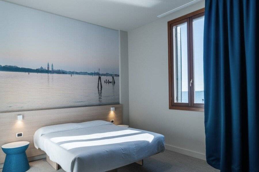 Isola di San Servolo - Centro Soggiorno hotel bedroom,ocean view