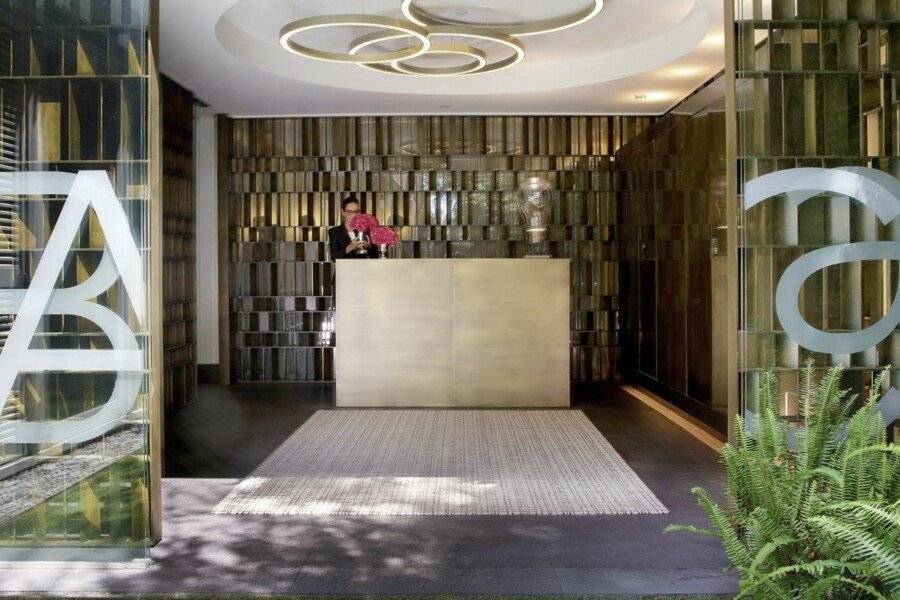 ABaC Restaurant Hotel GL Monumento lobby,front desk,