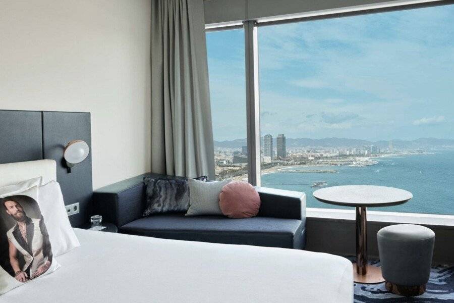 W hotel bedroom,ocean view