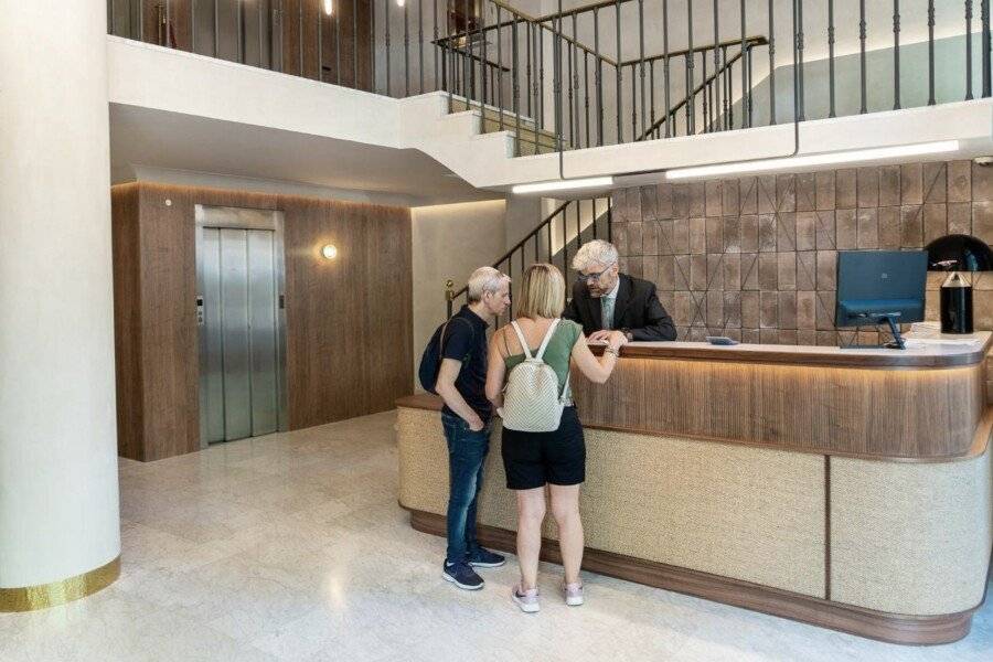 Caledonian lobby,front desk