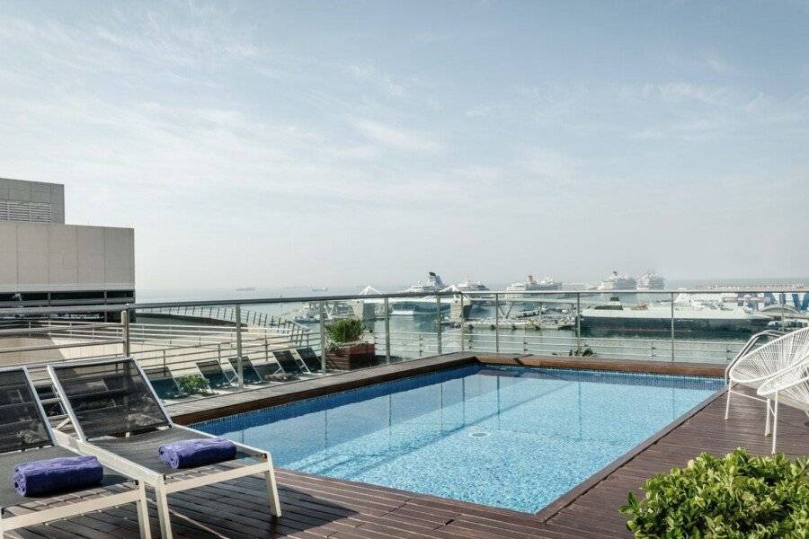 Eurostars Grand Marina Hotel GL rooftop pool,ocean view