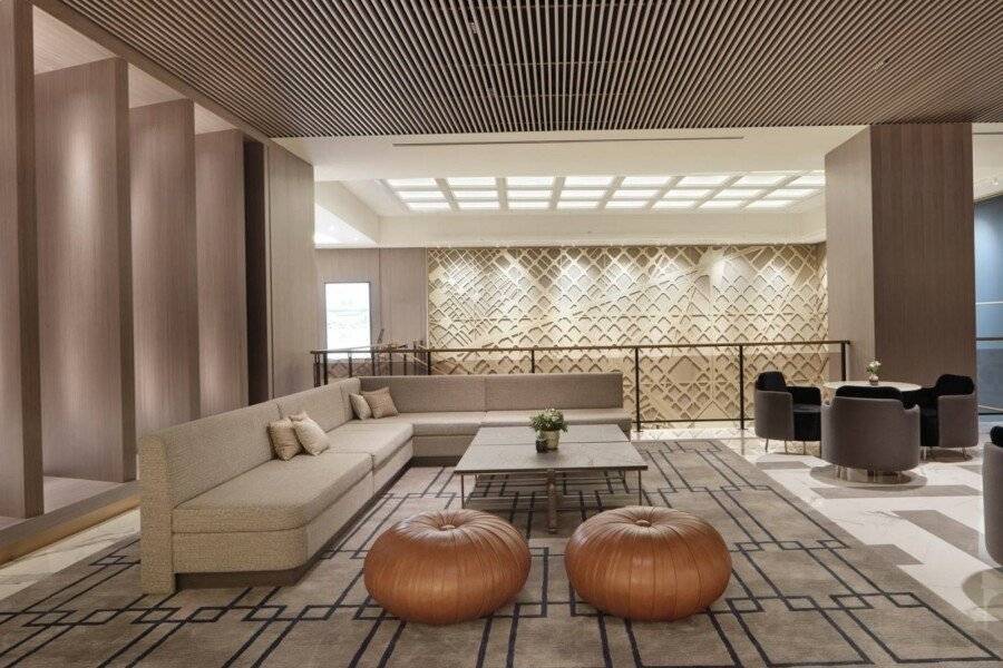 InterContinental, an IHG Hotel lobby