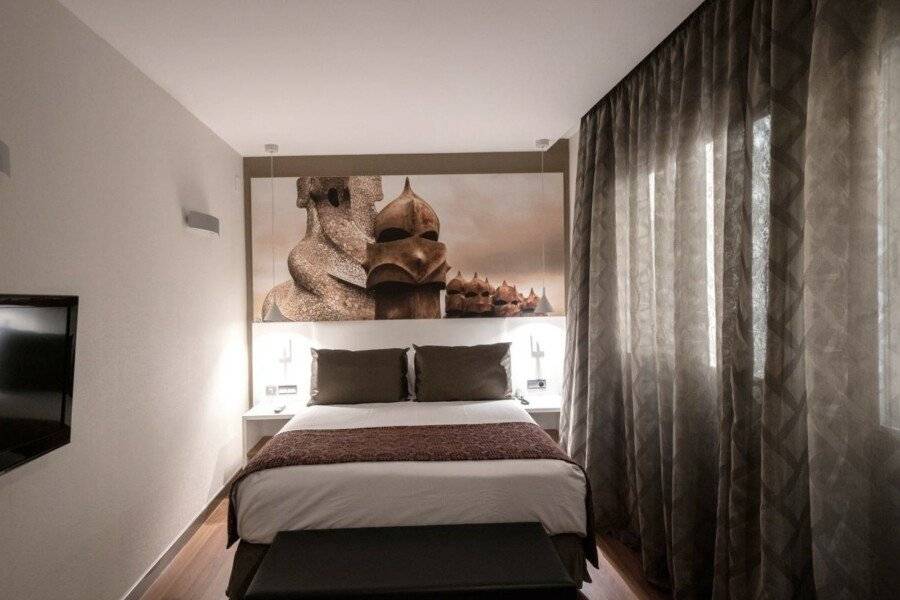 Catalonia Gracia hotel bedroom