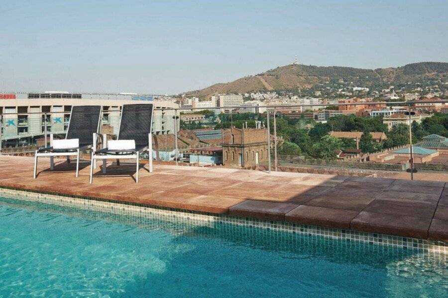 NH Stadium rooftop pool,ocean view