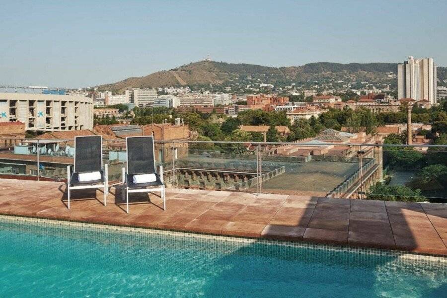 NH Stadium rooftop pool,ocean view