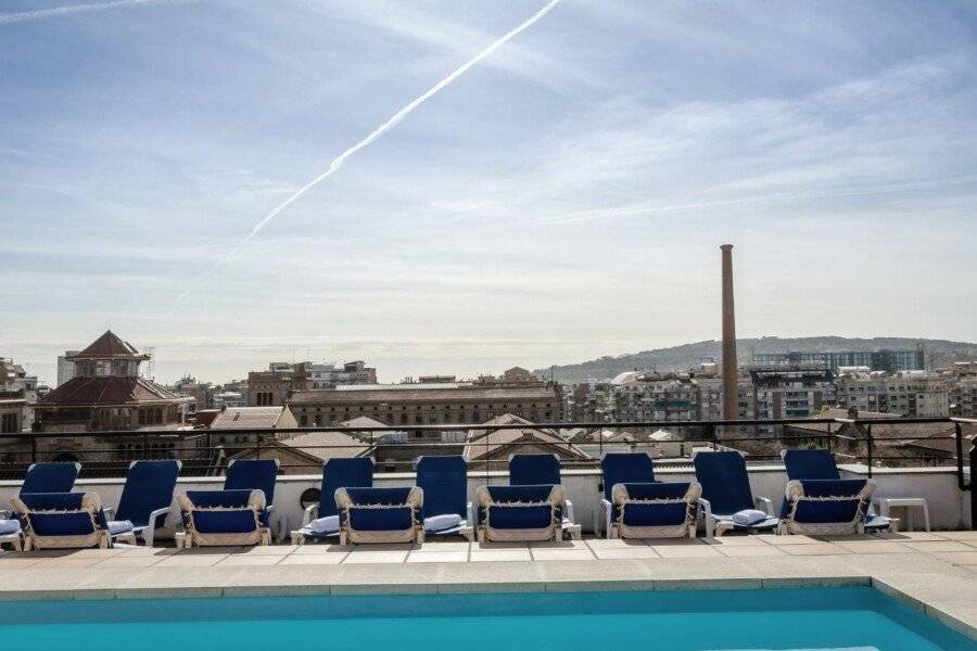 Sunotel Junior rooftop pool,ocean view