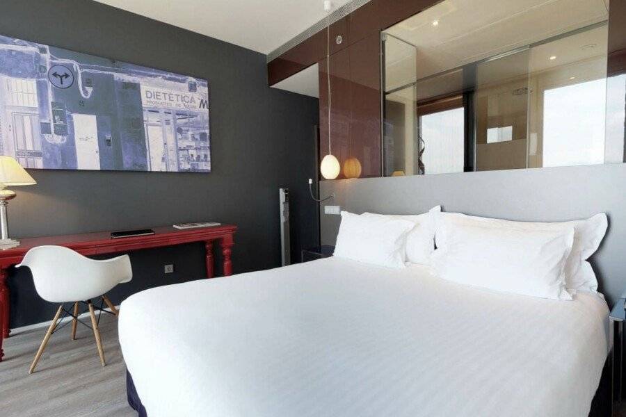 Melia Sky 4* Sup hotel bedroom