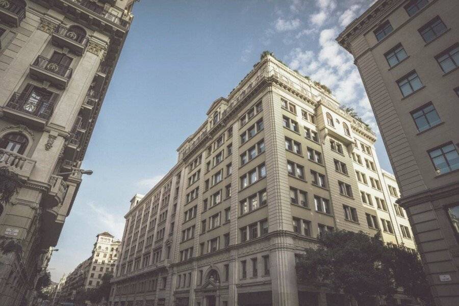 Grand Hotel Central, Small Luxury Hotels facade