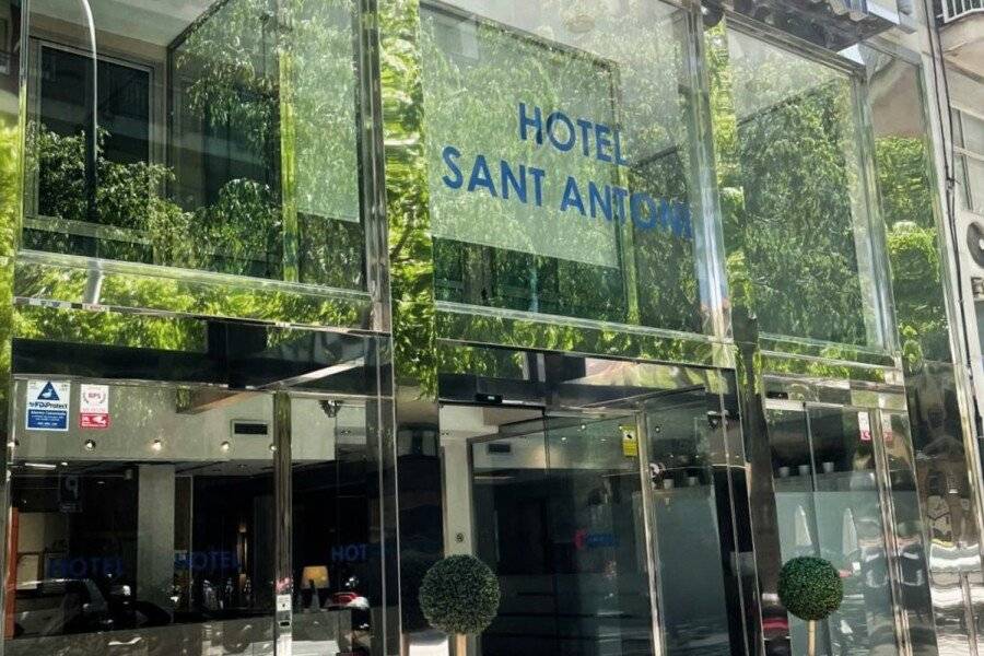 SM Hotel Sant Antoni facade