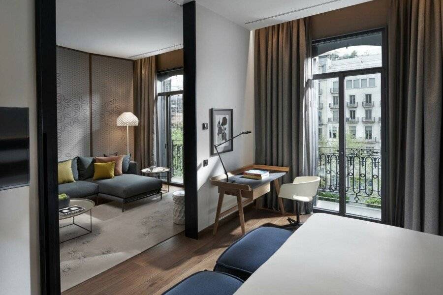 Mandarin Oriental, hotel bedroom,balcony