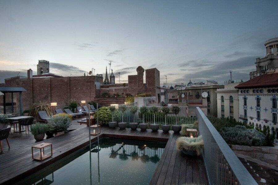 Mercer Hotel rooftop pool, Barcelona