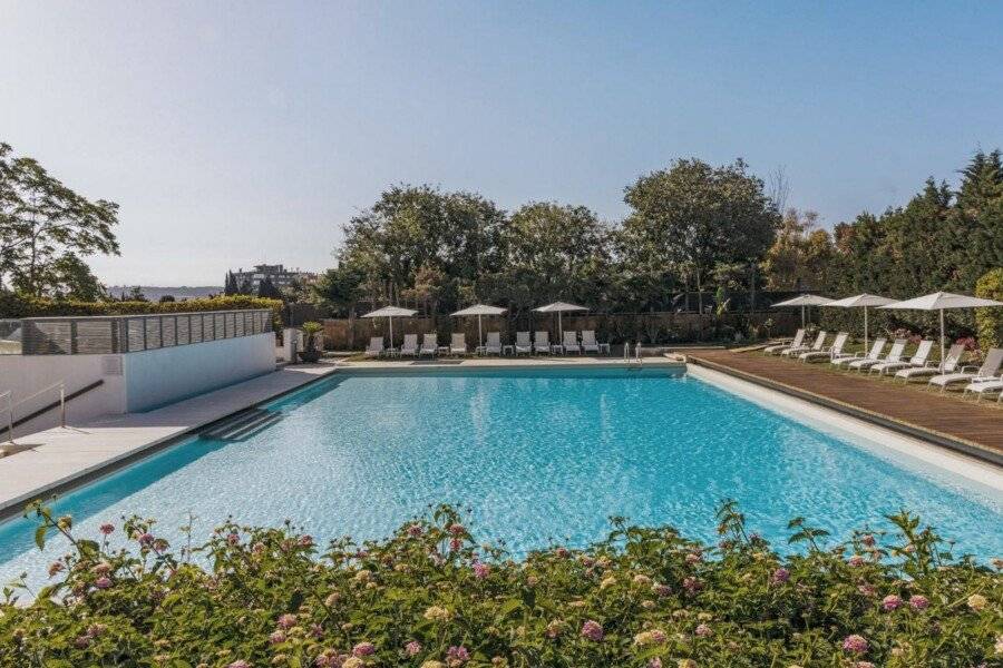 Torre Melina, a Gran Meliá Hotel outdoor pool