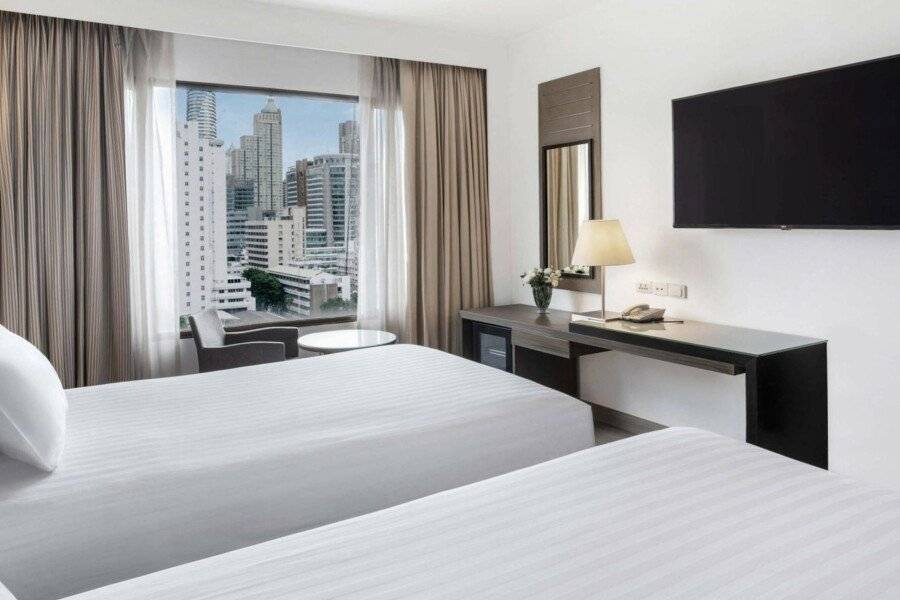 Novotel on Siam Square hotel bedroom,city view