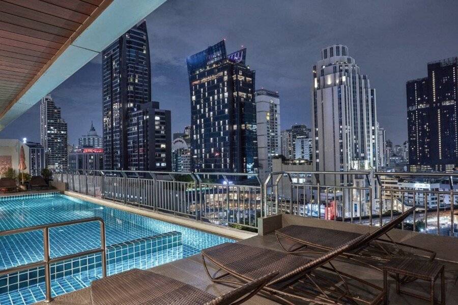 Adelphi Suites - SHA Extra Plus rooftop pool,ocean view