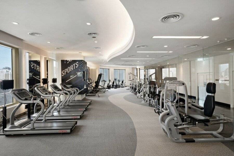 Grande Centre Point Hotel Ratchadamri fitness centre