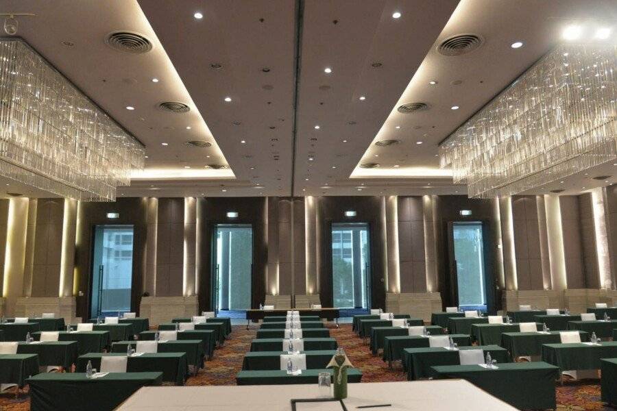 Rama Gardens Hotel Bangkok - SHA Plus Certified conference room,meeting room