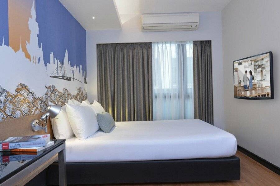 Citadines Sukhumvit 11 hotel bedroom