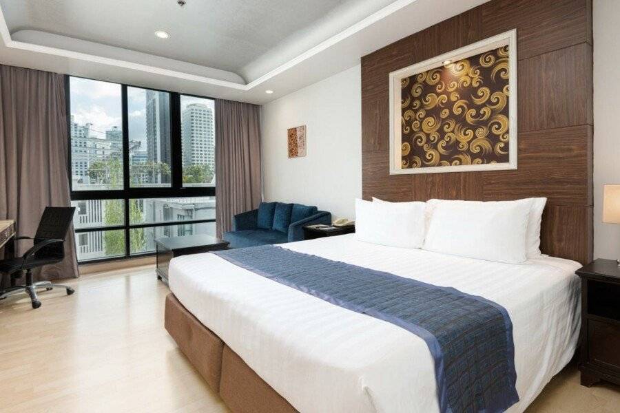 Admiral Premier Bangkok hotel bedroom