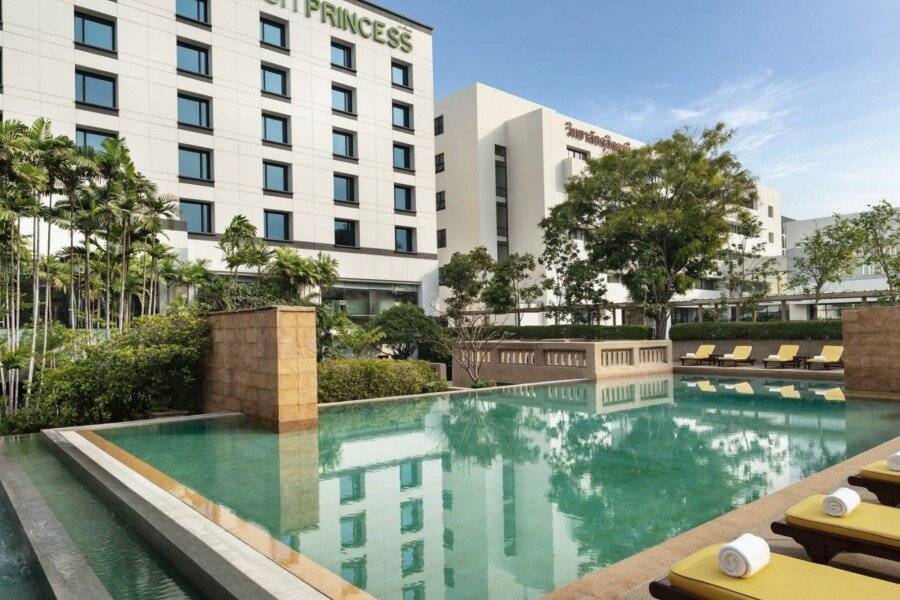 Dusit Princess Srinakarin facade,outdoor pool