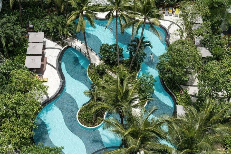 Chatrium Residence Sathon outdoor pool,garden