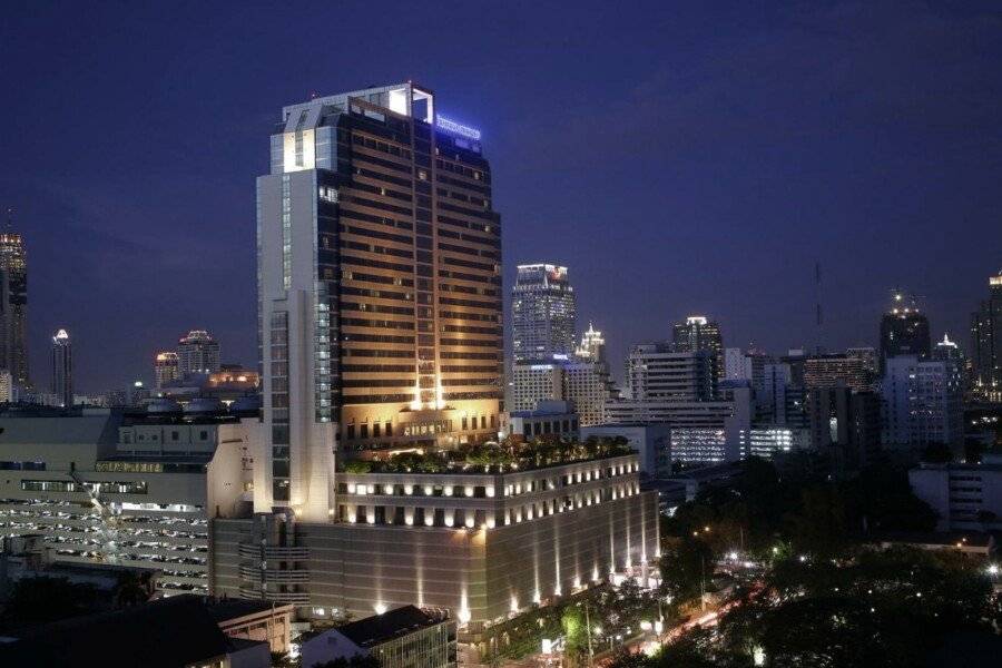 Pathumwan Princess Hotel - SHA Extra Plus Certified facade