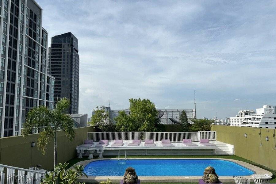 The Victory Residences rooftop pool,outdoor pool