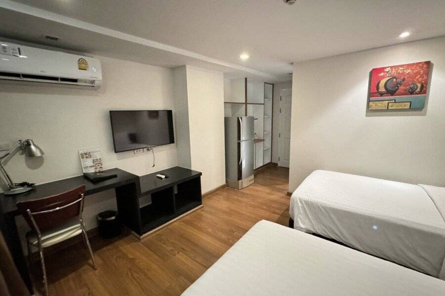 I Residence Hotel Sathorn - SHA Plus hotel bedroom