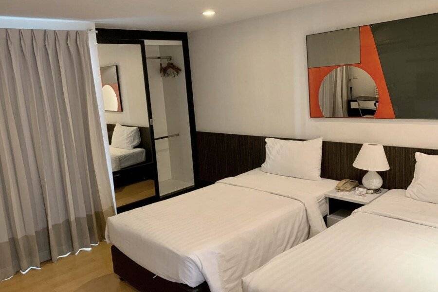 I Residence Hotel Sathorn - SHA Plus hotel bedroom