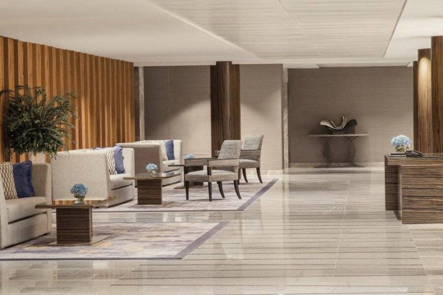 InterContinental, an IHG Hotel lobby